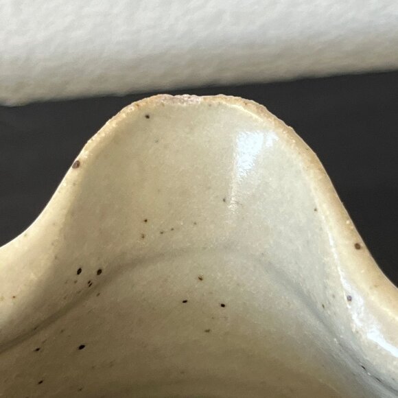 Stoneware Debbie Dean Pitcher Cow Design // Signed // Checkerboard Pattern - Picture 6 of 6